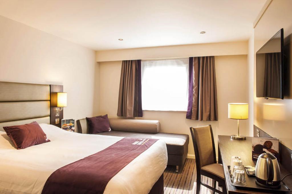 Premier Inn Tring Exterior foto